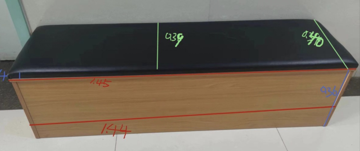 1686969940824529.jpg 木質(zhì)長(zhǎng)凳.jpg