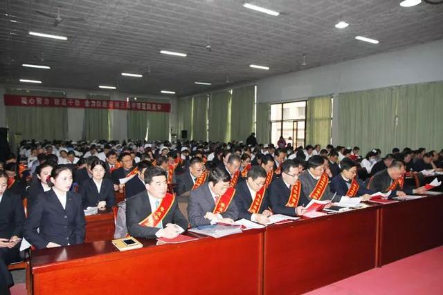 科技創(chuàng)新強發(fā)展，勇攀高峰鑄新篇：我院科技創(chuàng)新總結(jié)表彰大會召開