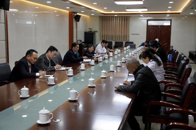 堅(jiān)決打好創(chuàng)衛(wèi)攻堅(jiān)戰(zhàn):我院召開迎接國(guó)家衛(wèi)生城市技術(shù)評(píng)估工作會(huì)議